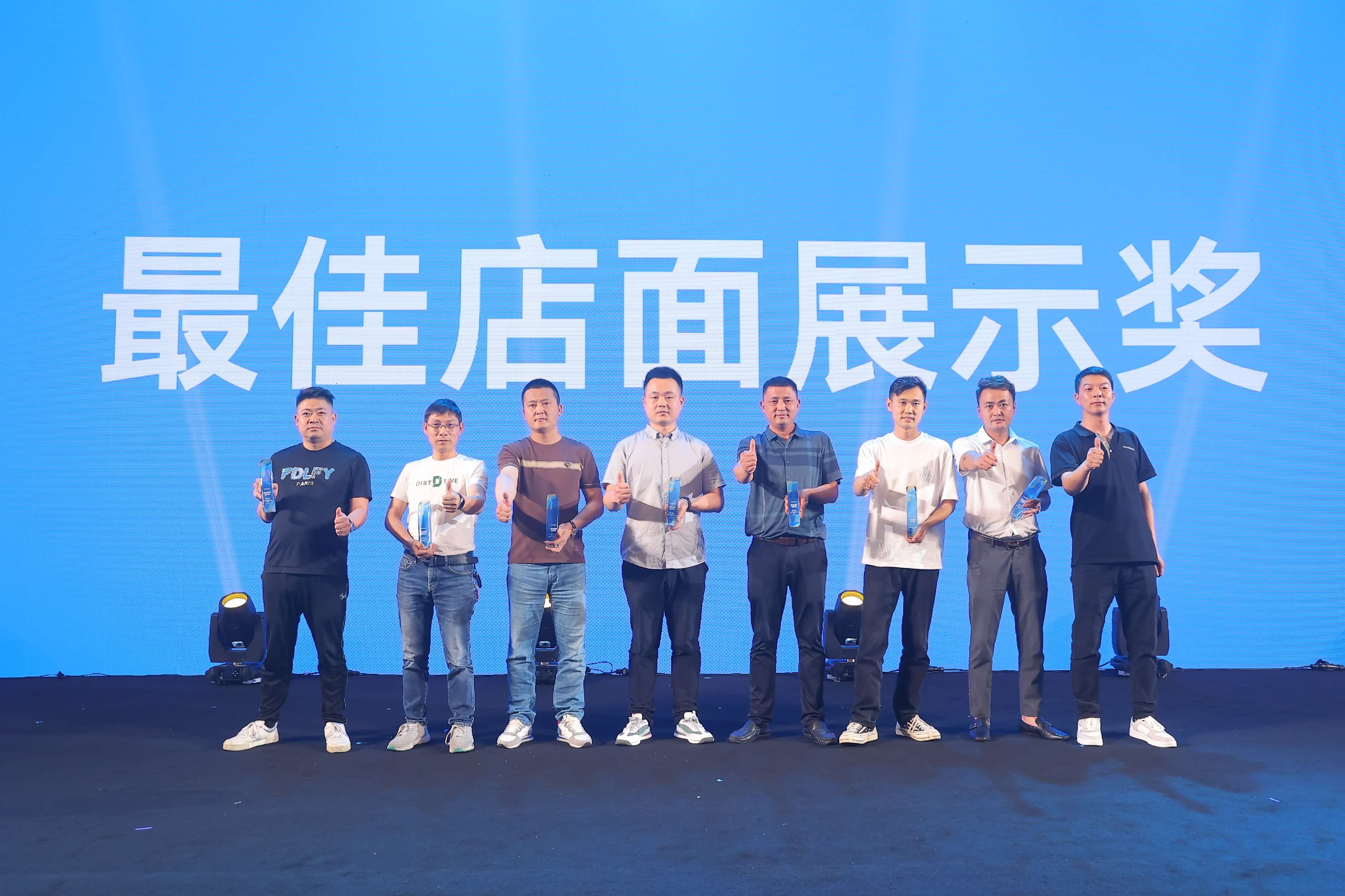 RON_0871.JPG RON_0871.JPG